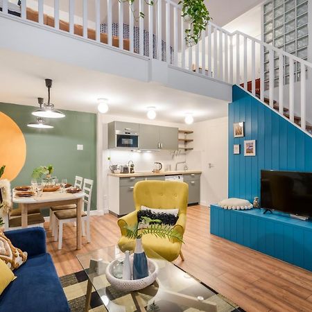 Colorful Designer Home In The Heart Of Budapesta Exterior foto
